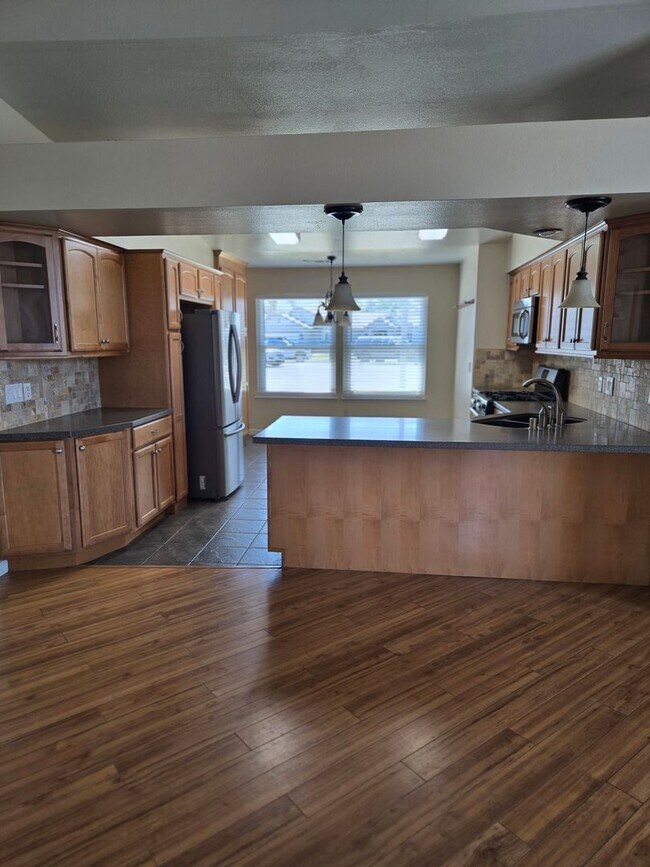 Foto del edificio - Pet Friendly solar home!