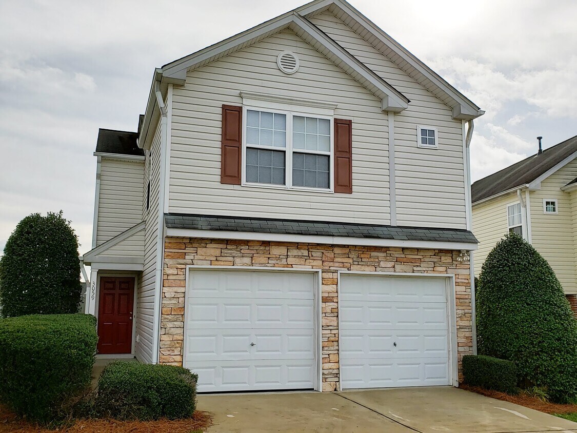Primary Photo - 3059 Bracey Pl