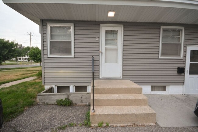 Foto del edificio - 619 2nd St NW