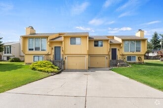 Building Photo - 11802 E Railroad Ave