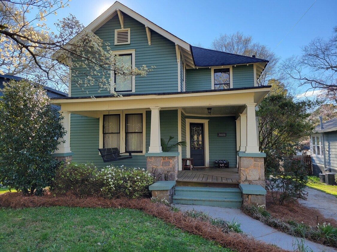 167 E Lake Terrace SE, Atlanta, GA 30317 House Rental in Atlanta, GA