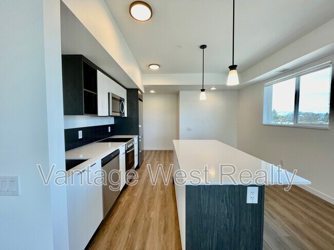 Photo du bâtiment - 401-615 Rutland Road North