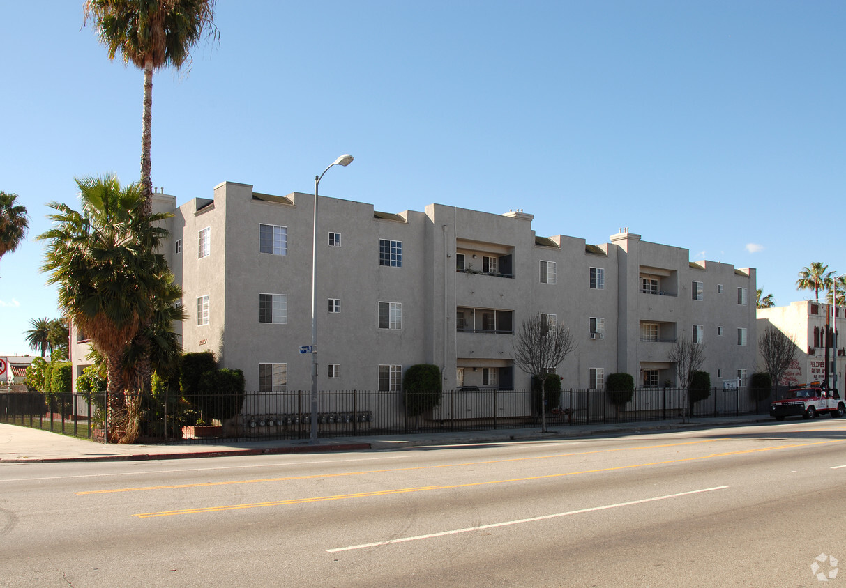 Primary Photo - Virginia Apartments