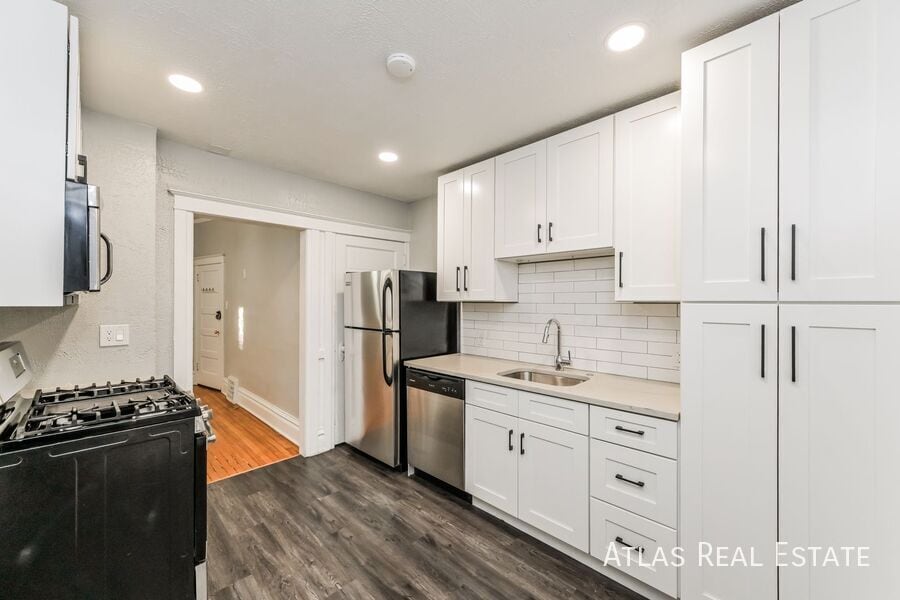 Photo - 476 N Washington Street-2