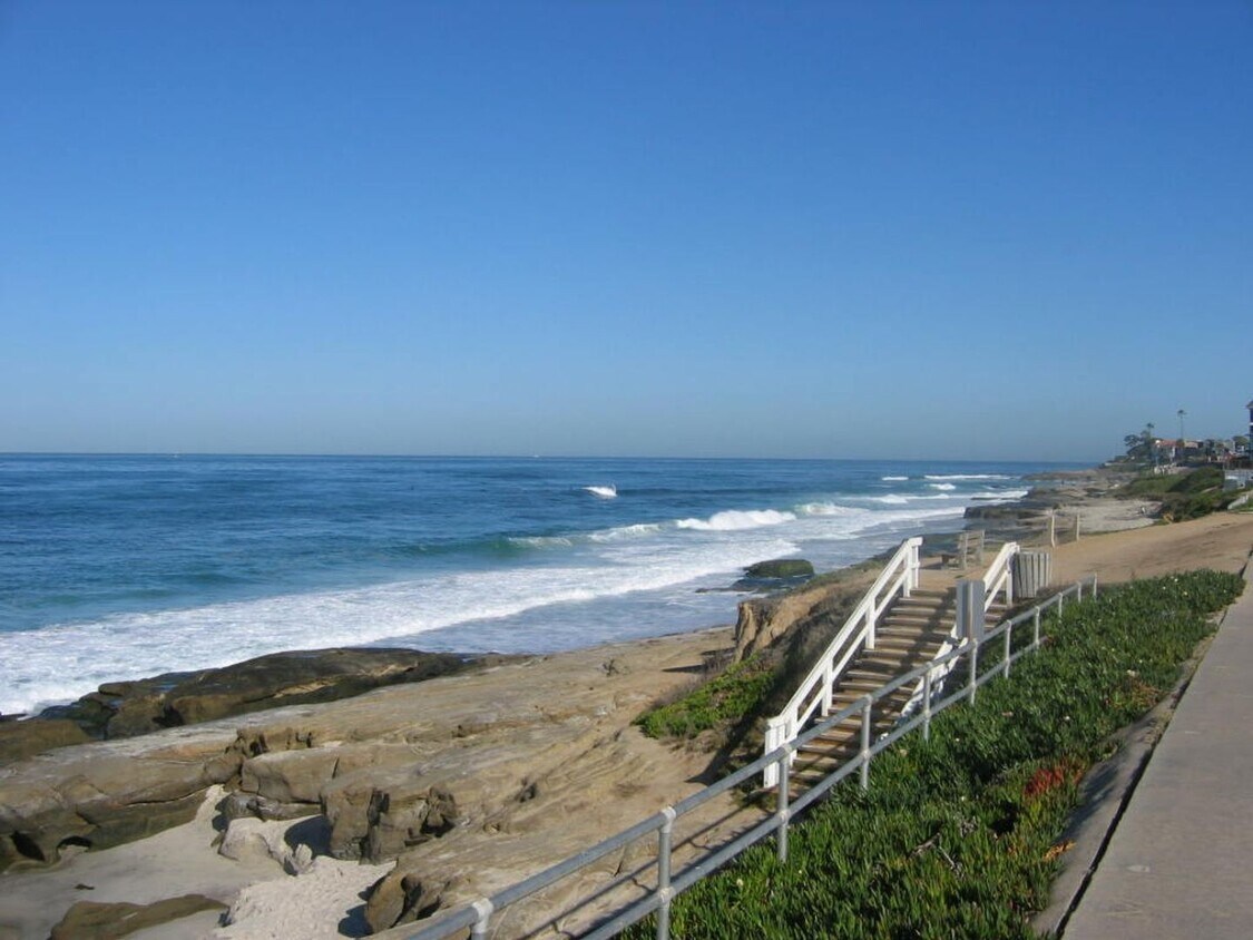 Foto del edificio - Rare Coastal Studio Between Windansea Beach and La Jolla Cove!