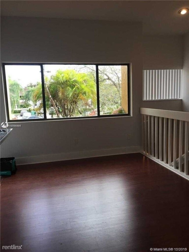 Foto del edificio - 1 br, 1 bath Condo - 9675 SW 138th Ave QA2R