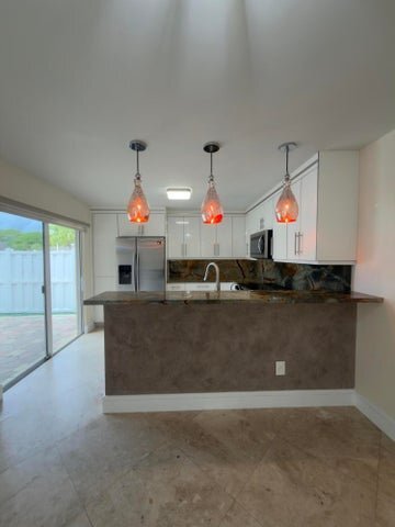 Building Photo - 22200 Boca Rancho Dr