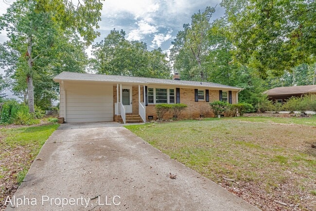 Building Photo - 4 br, 1 bath House - 31 Blue Mountain Dr
