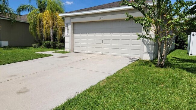 Foto del edificio - 2815 Carrickton Cir