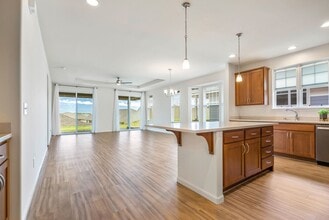 Building Photo - 184 Kuena Ln