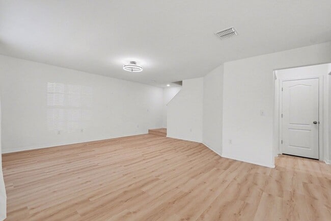 Building Photo - 6246 Timberly Ln