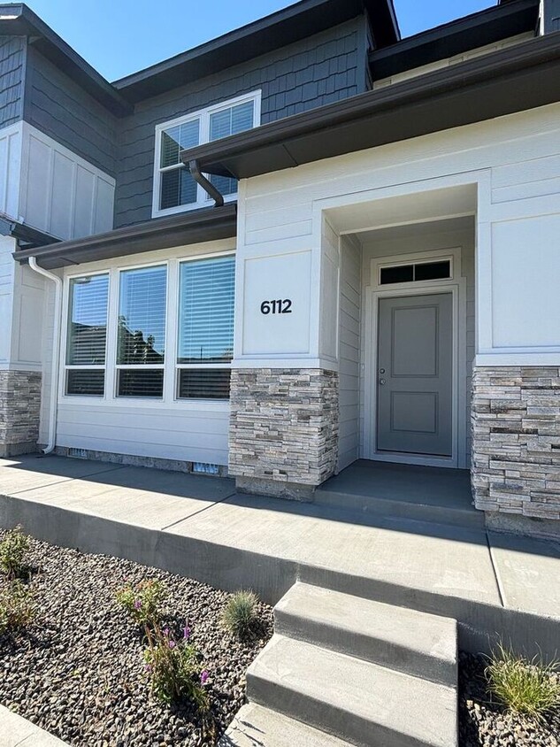 Foto principal - Roe Street Townhomes 2