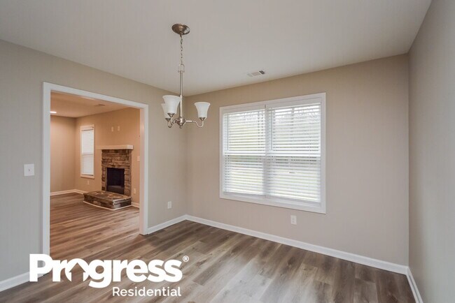 Building Photo - 1073 Navaho Trail