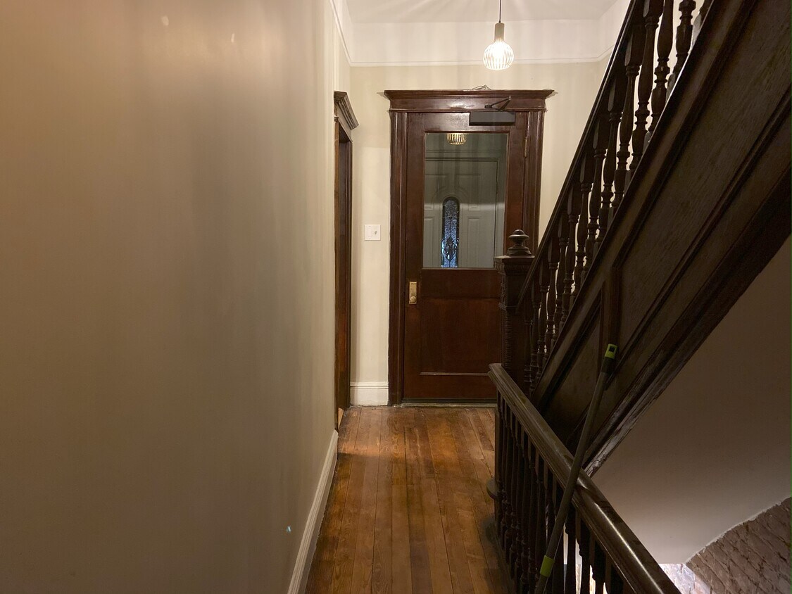 Foto principal - 1251 Herkimer St