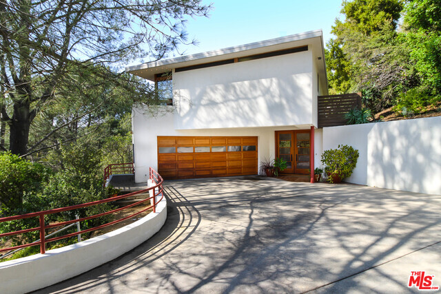 Foto del edificio - 65 Oakmont Dr