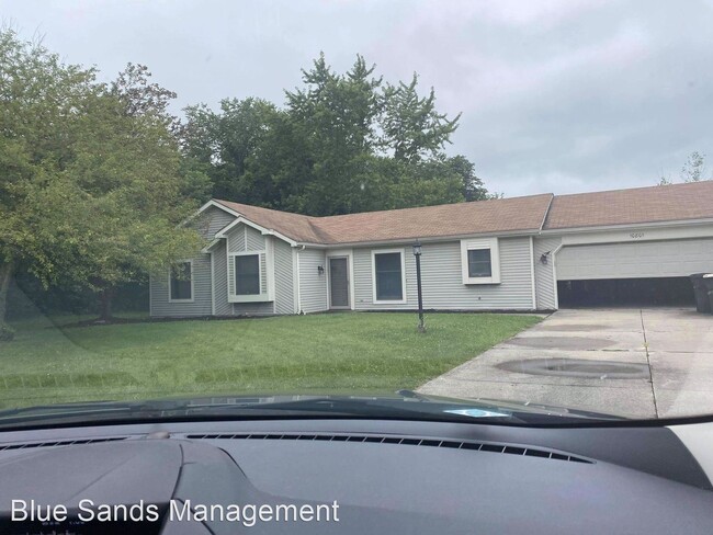 Building Photo - 3 br, 2 bath House - 10801 W Rosewood Circle