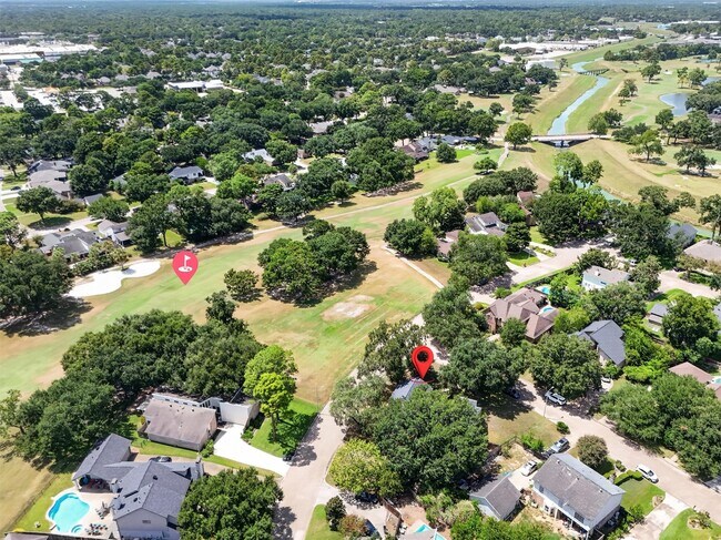 Foto del edificio - 14919 Heflin Ln