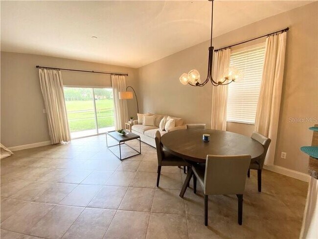 Building Photo - SUPER LOCATION FOR THIS 2 story 3 bdrm TOW...