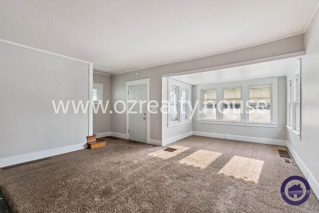 Foto del edificio - 4130 Asbury Dr