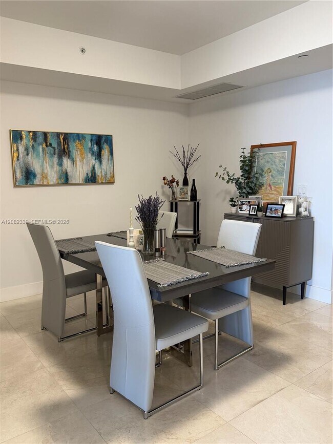 Photo - 1010 Brickell Avenue, Miami, FL 33131 - 2 BR 3 BA condo