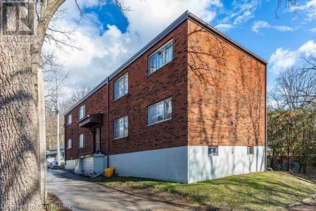 Building Photo - 50 York Rd