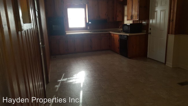 Foto del edificio - 3 br, 2 bath House - 114 Elder Avenue