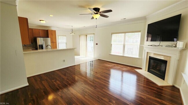 Foto del edificio - 805 Gem Ct