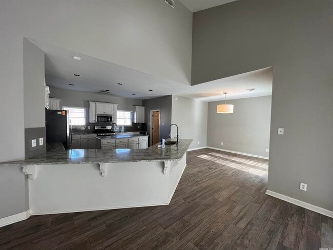Building Photo - 2703 Crooked Stick
