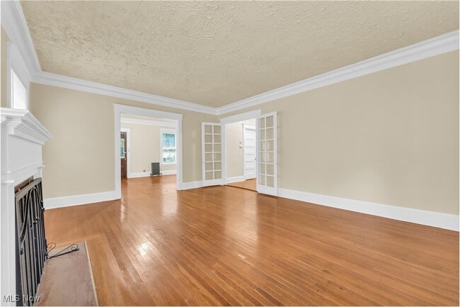 Building Photo - 1515 Rydalmount Rd