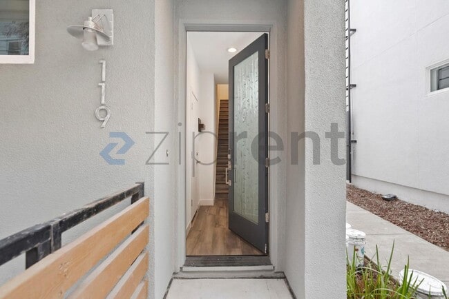 Building Photo - 119 Mabuhay Way