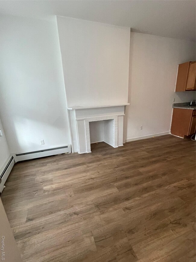 Building Photo - 45A Lander St