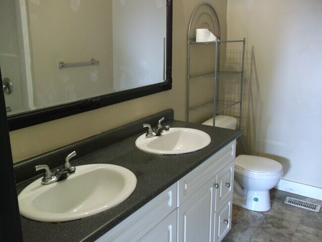 Photo du bâtiment - 11826 Laity St