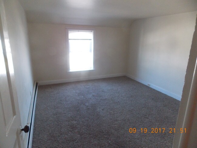 Bedroom - 103 E 2nd St