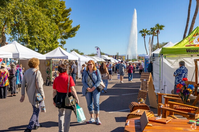 Fountain Hills Festival of Fine Arts & Crafts is in full view of the town fountain.