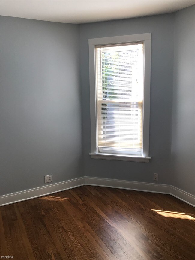 Foto del edificio - 2529 W Thomas St