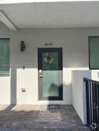 Building Photo - 4745 NW 83rd Pky