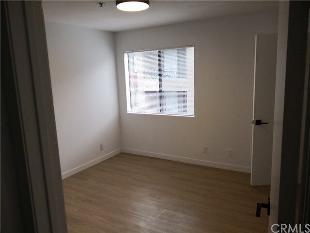 Building Photo - 3748 Keystone Av