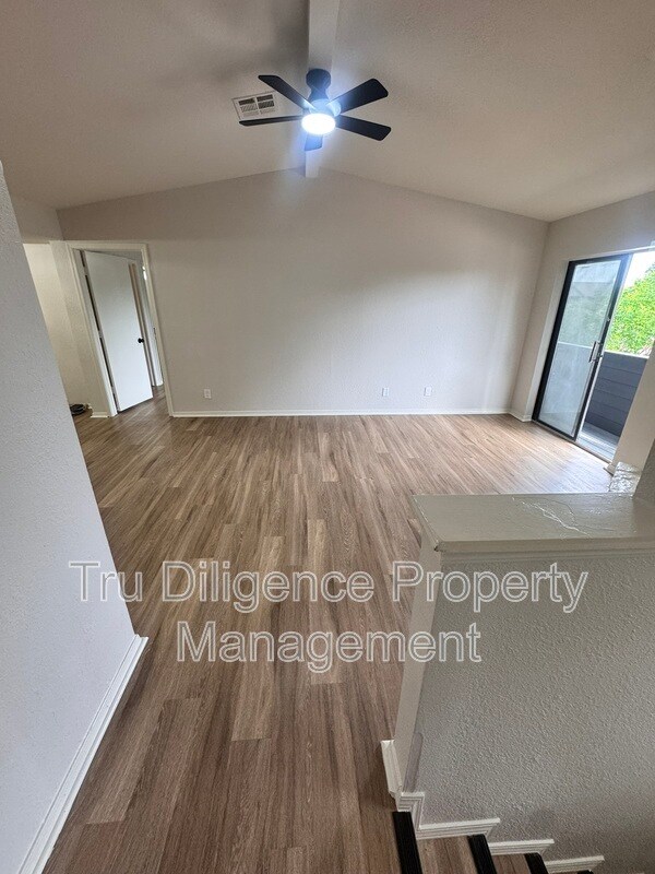 Foto del edificio - 14425 N Pennsylvania Ave