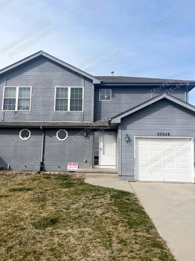 20028 Elkhorn Ridge Dr, Omaha, NE 68022 House Rental in Omaha, NE
