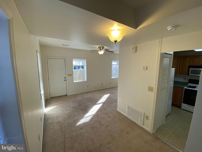 Foto del edificio - 1115 Winchester St