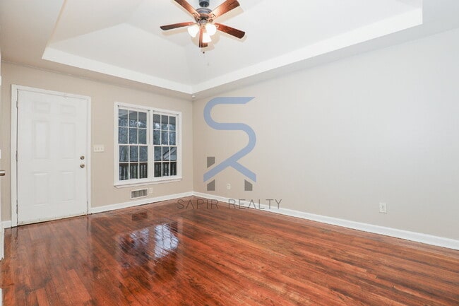 Photo - Move in before December 31st and choose your reward: a $250 Amazon Gift Card or a 55 Smart TV! Apartment