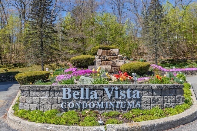 Foto del edificio - 875 John Fitch Hwy