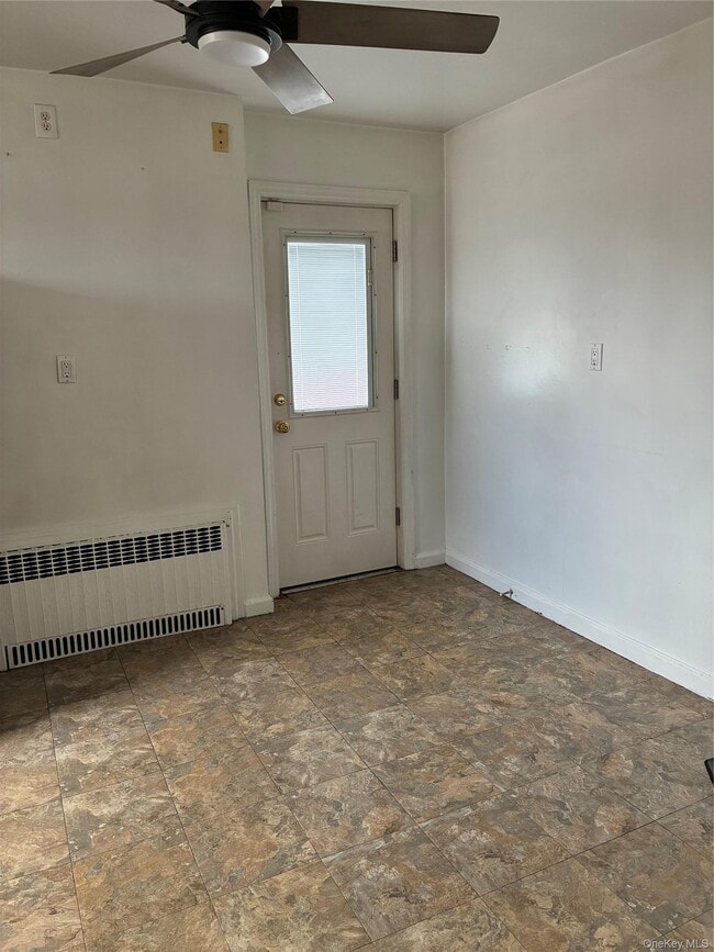 Building Photo - 105 Wakefield Ave