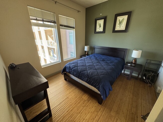 Building Photo - 488 E Ocean Blvd