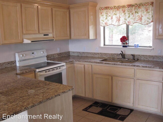 Building Photo - 3 br, 2 bath House - 119 Ridge Rd