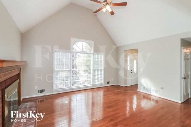 Building Photo - 4814 Westbourne Dr