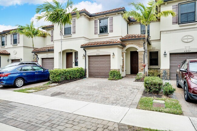 Foto del edificio - 6543 N Anise Ct