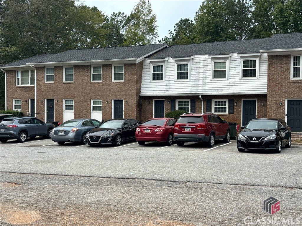 Foto del edificio - 180 Chalfont Ln