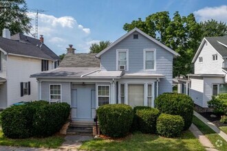 Building Photo - 914 Croghan St