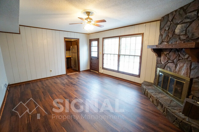 Foto del edificio - 702 Cahaba Manor Trail